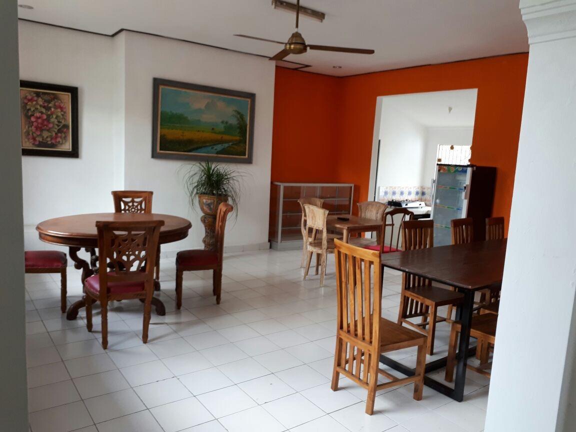 Auberge de jeunesse Anggrek Mas Bed & Breakfast à Ubud Extérieur photo